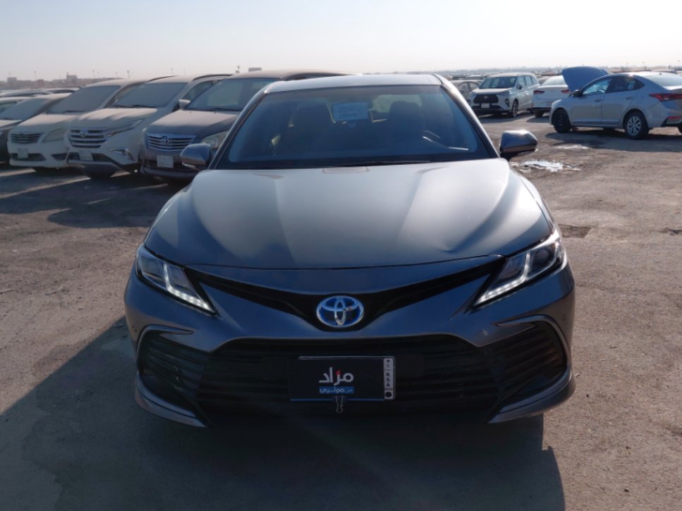 Toyota Camry LE HEV 2024