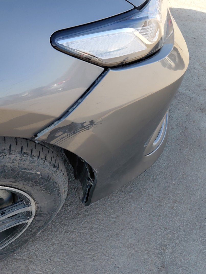 Toyota Camry LE HEV 2024 image