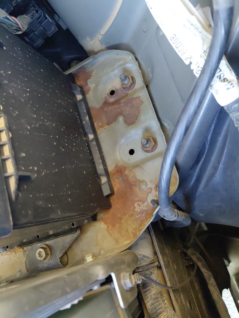 Nissan Sunny  2020 image