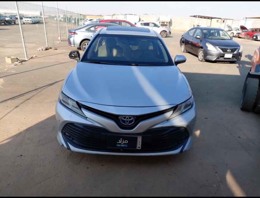 تويوتا كامري GLE HEV  2019