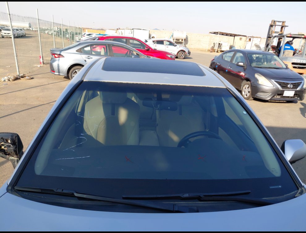 Toyota Camry GLE HEV  2019 image