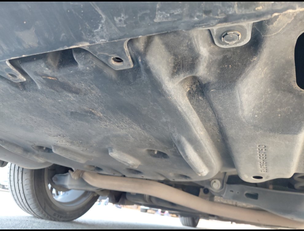 Toyota Camry GLE HEV  2019 image