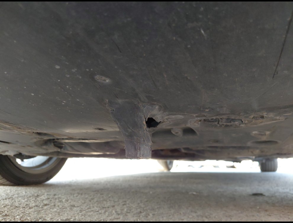 Toyota Camry GLE HEV  2019 image