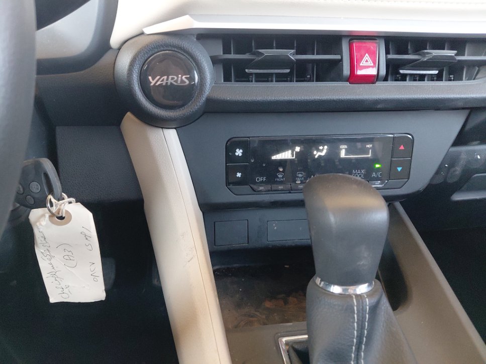 Toyota Yaris Y 2023 image