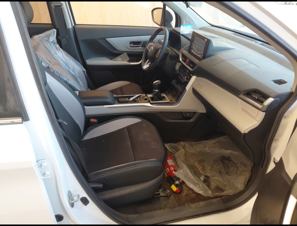 تويوتا فيلوز GLX 2024 image