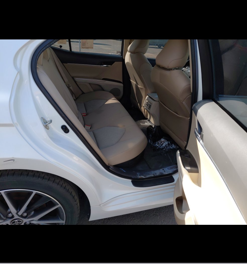 Toyota Camry GLE HEV  2023 image