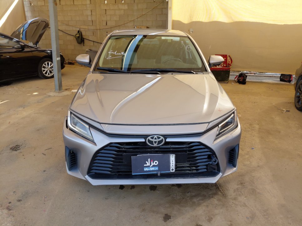 تويوتا يارس SD Y 2023