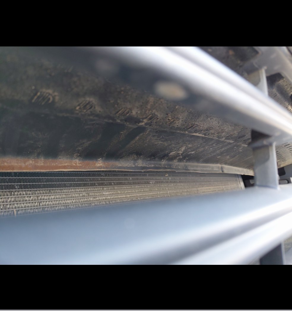 Toyota Camry GLE HEV  2023 image