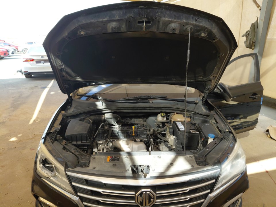 إم جي 5 STD 2022 image