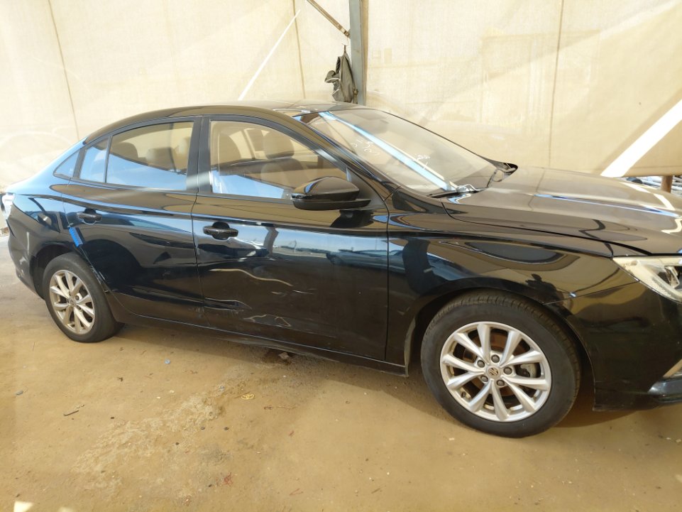 إم جي 5 STD 2022 image