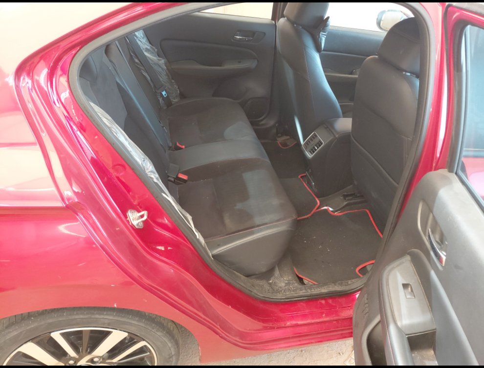 Honda City LX  2023 image