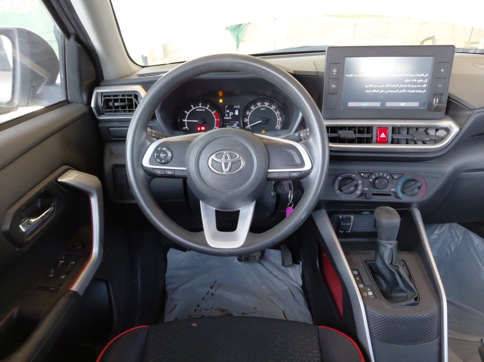 Toyota RAIZE XLE 2024 image