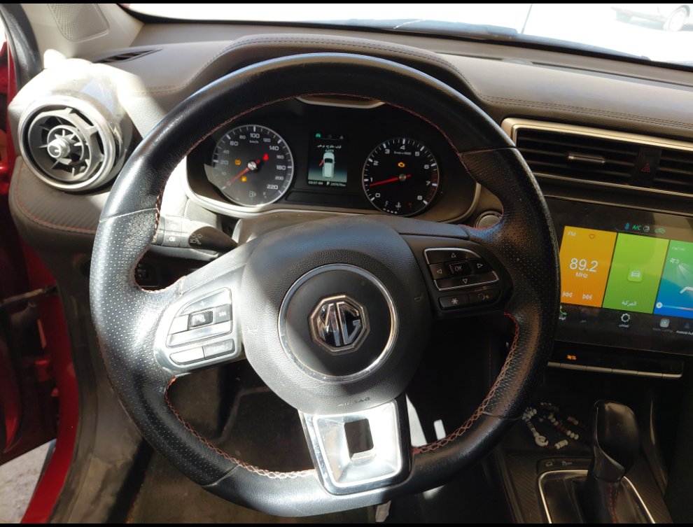 MG ZS STD Sports 2022 image