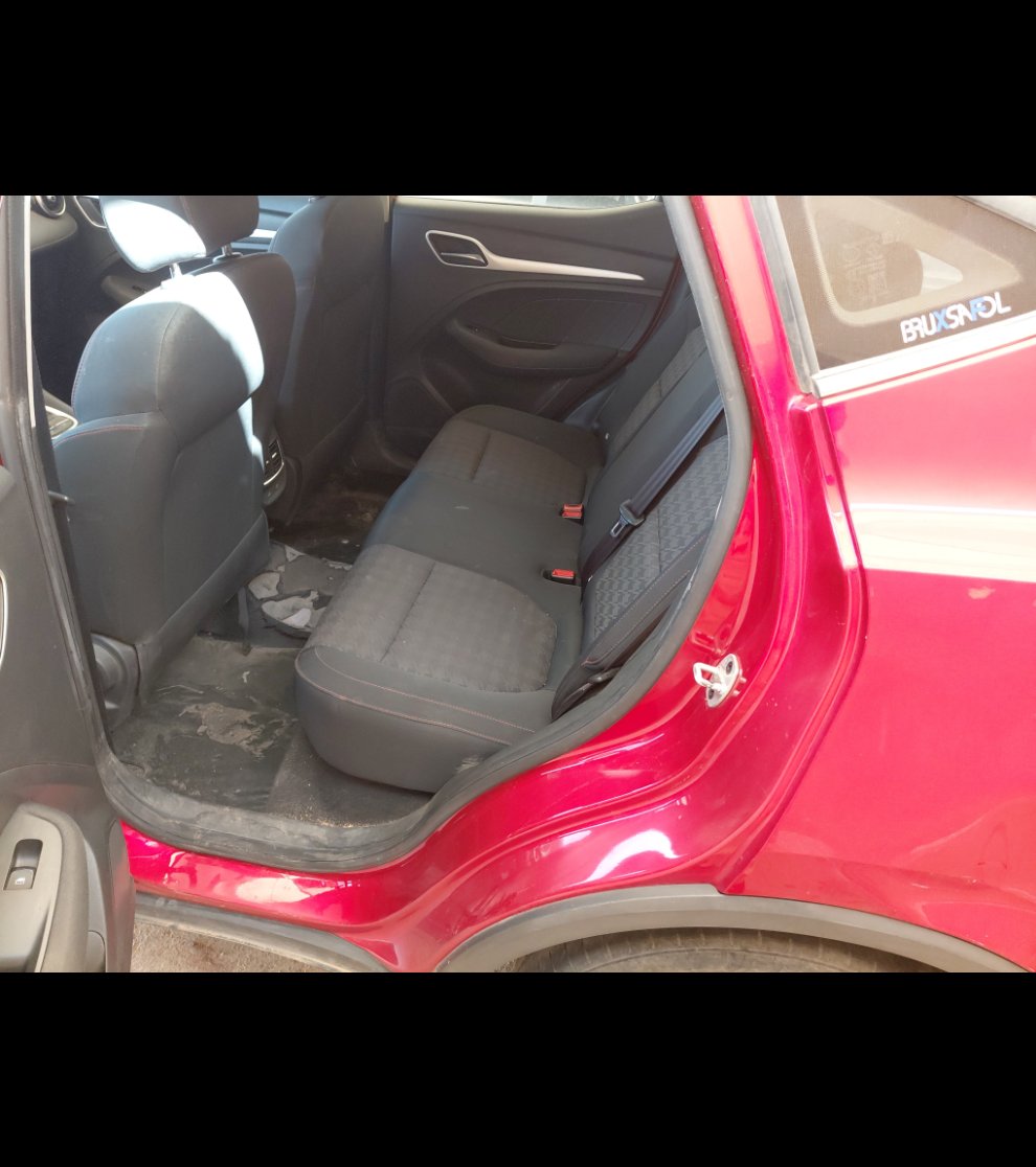 MG ZS STD Sports 2022 image