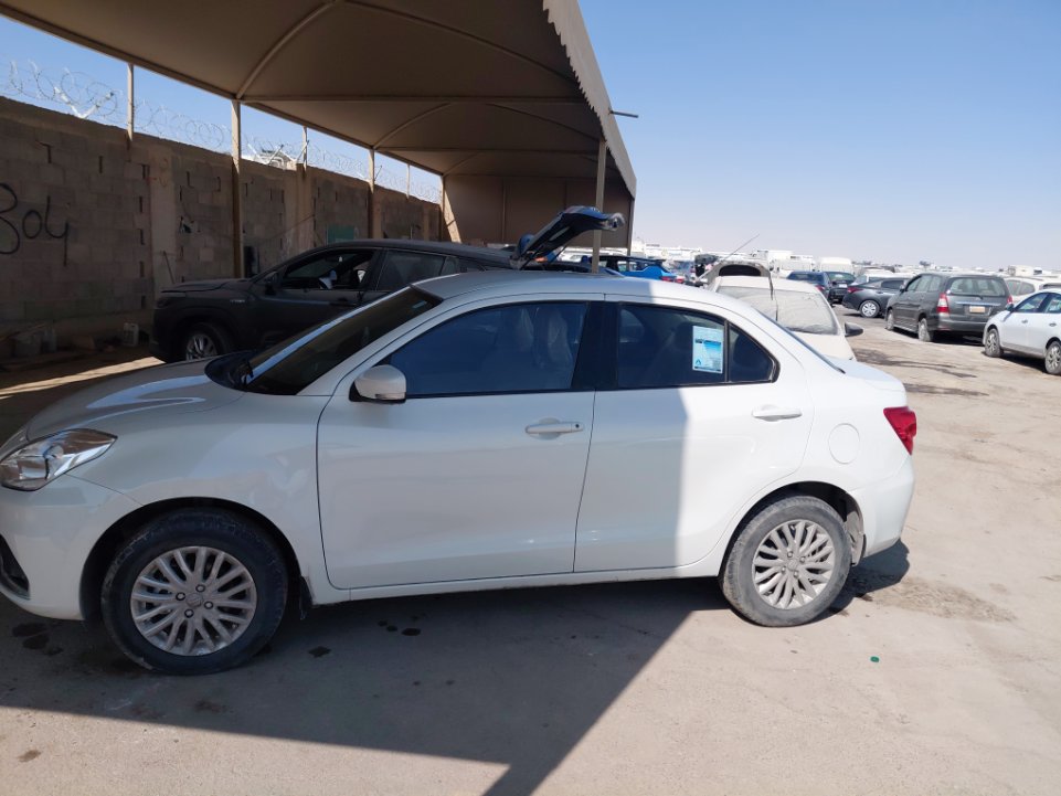 Suzuki DZIRE GL 2024 image