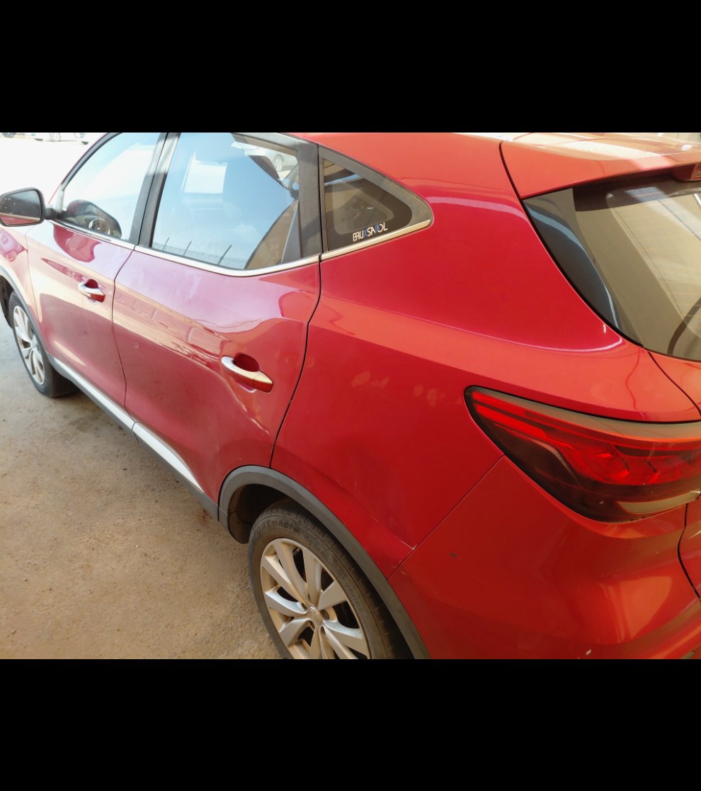 MG ZS STD Sports 2022 image