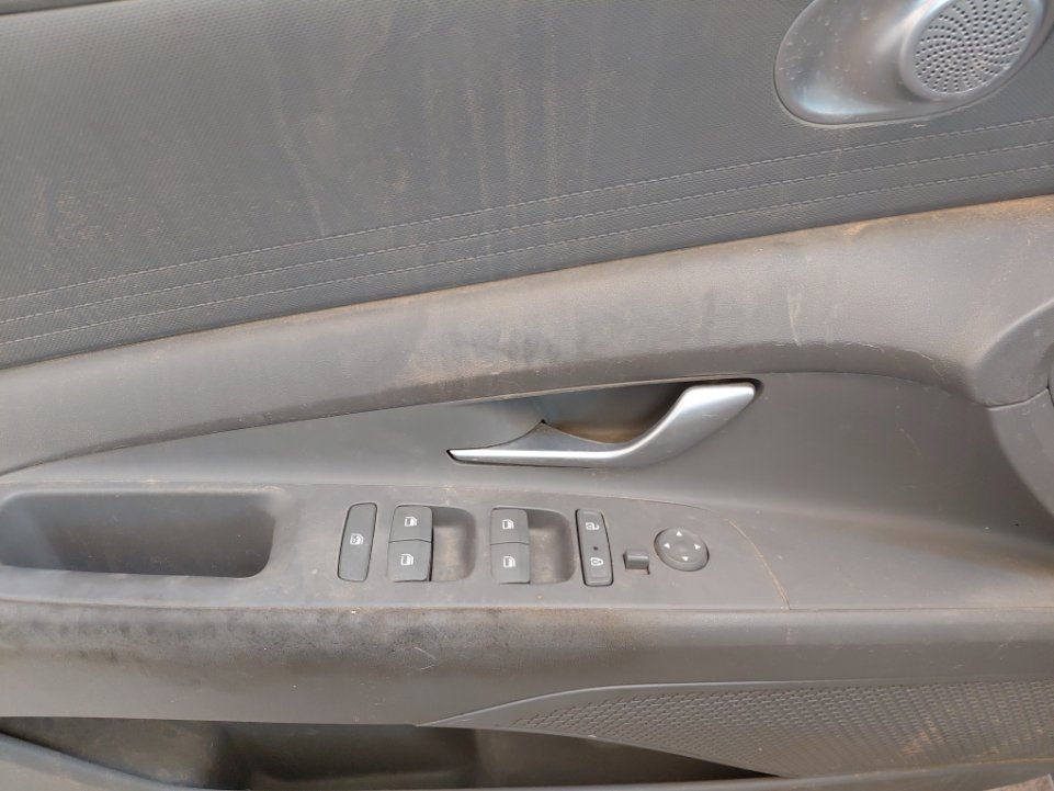 Hyundai Elantra GL 2023 image