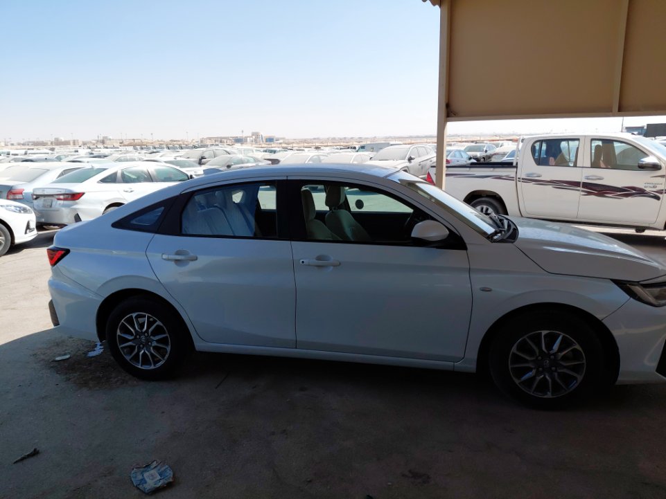 Toyota Yaris SD Y 2023 image