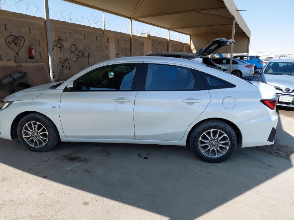 Toyota Yaris SD Y 2023 image