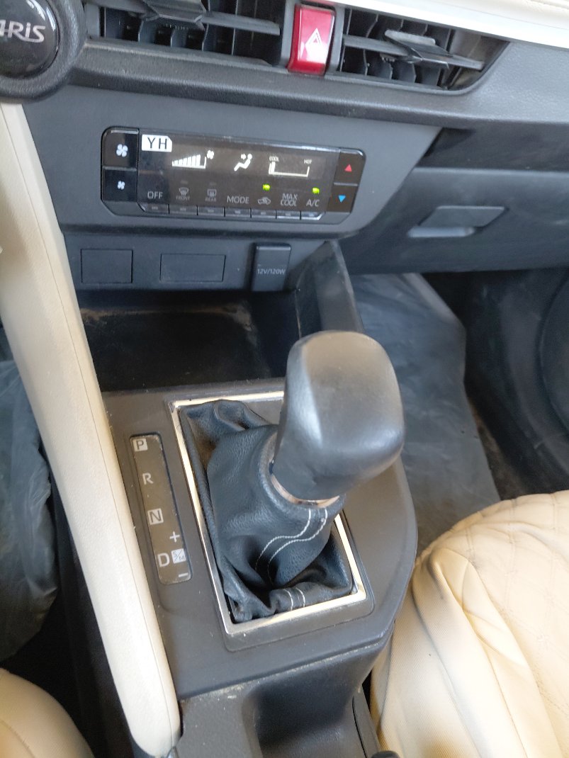 Toyota Yaris SD Y 2023 image