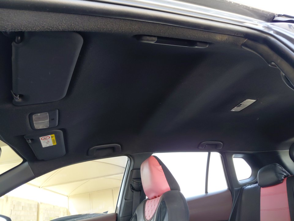 Toyota Corolla Cross LE HEV 2023 image