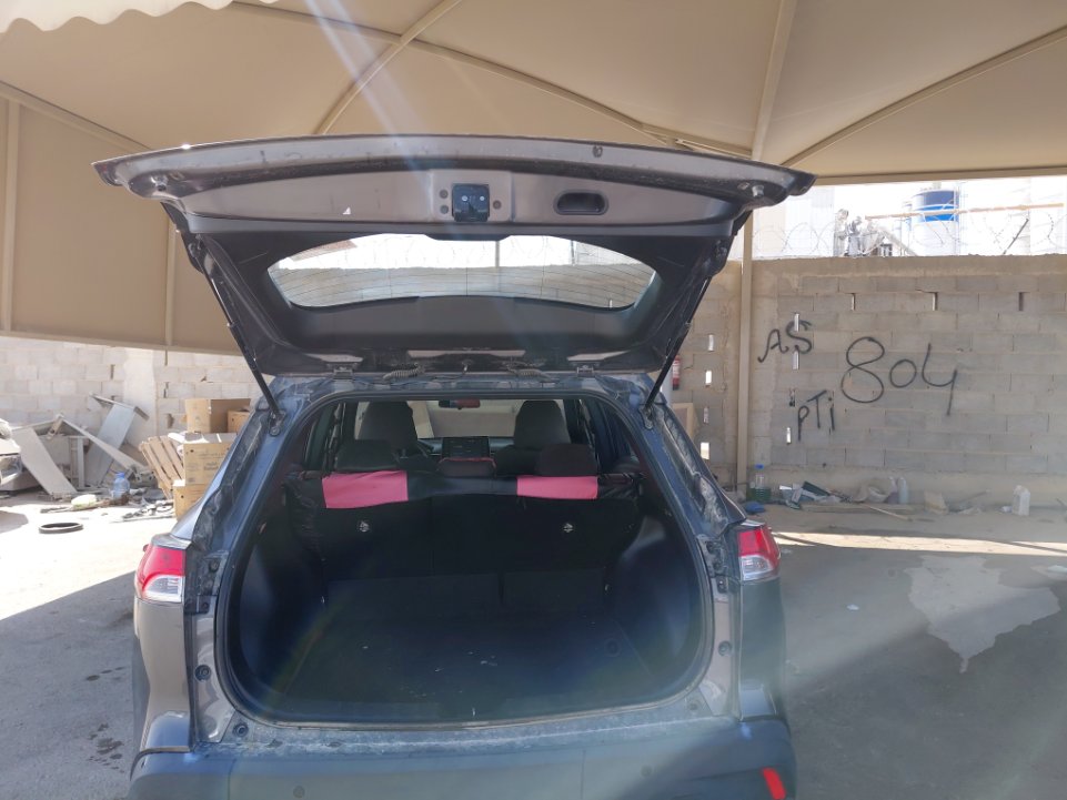 Toyota Corolla Cross LE HEV 2023 image