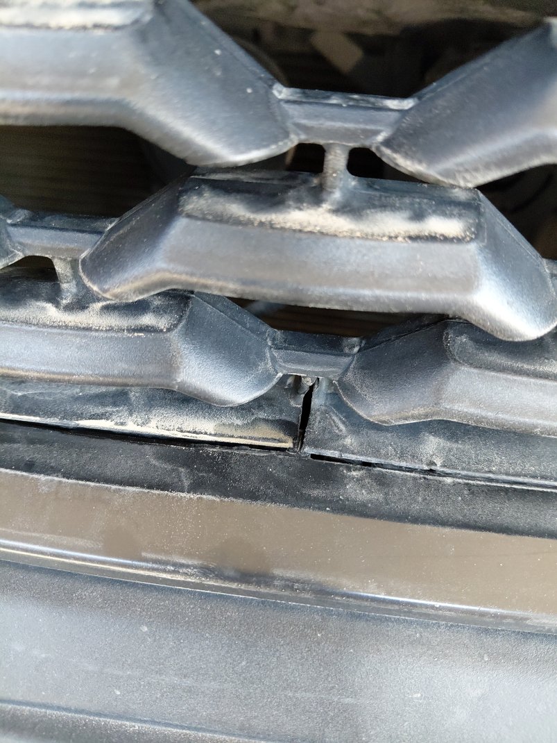 Toyota Corolla Cross LE HEV 2023 image