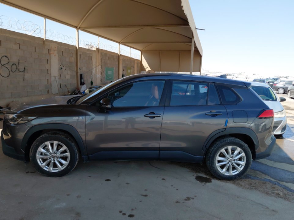 Toyota Corolla Cross LE HEV 2023 image