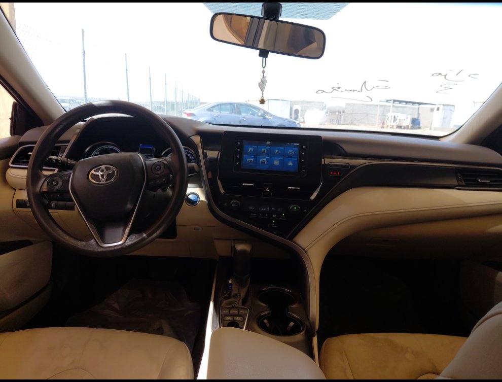 Toyota Camry LE HEV 2024 image