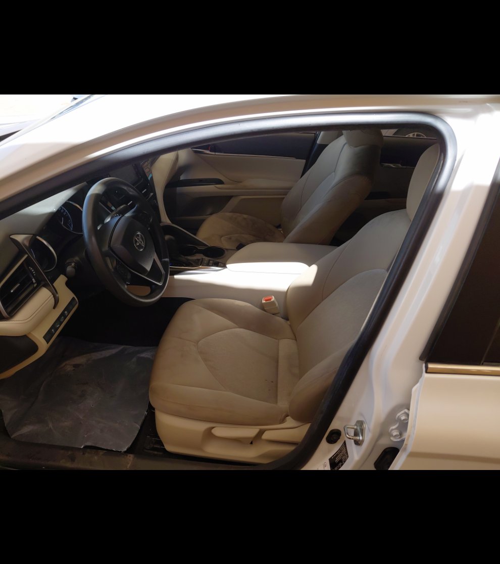 Toyota Camry LE HEV 2024 image