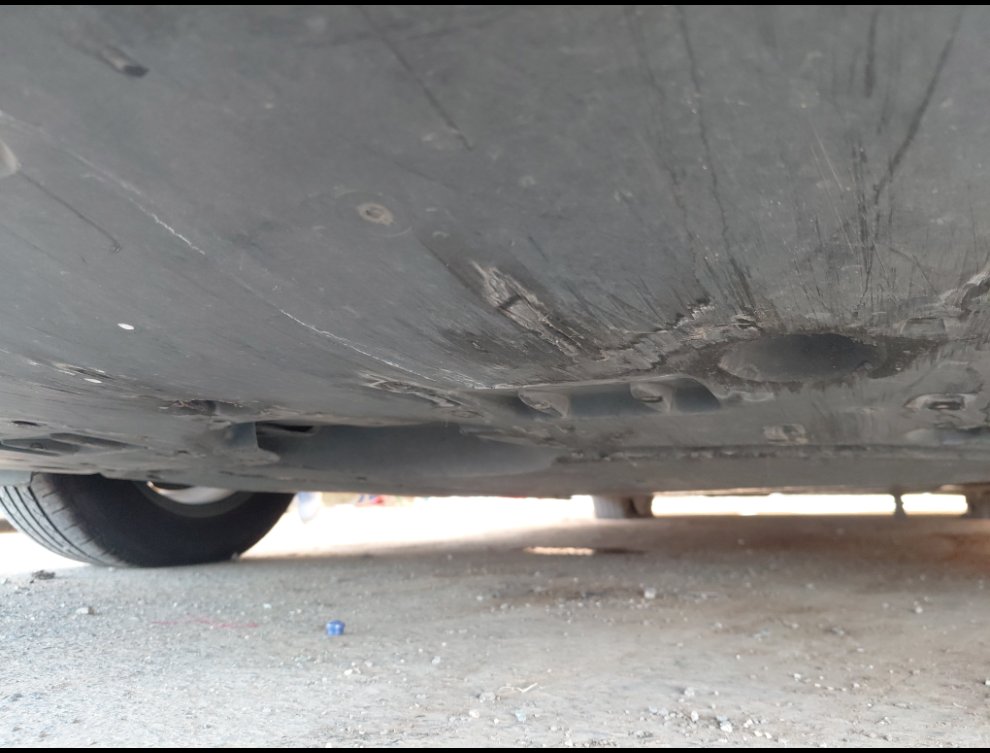 Toyota Camry LE HEV 2024 image