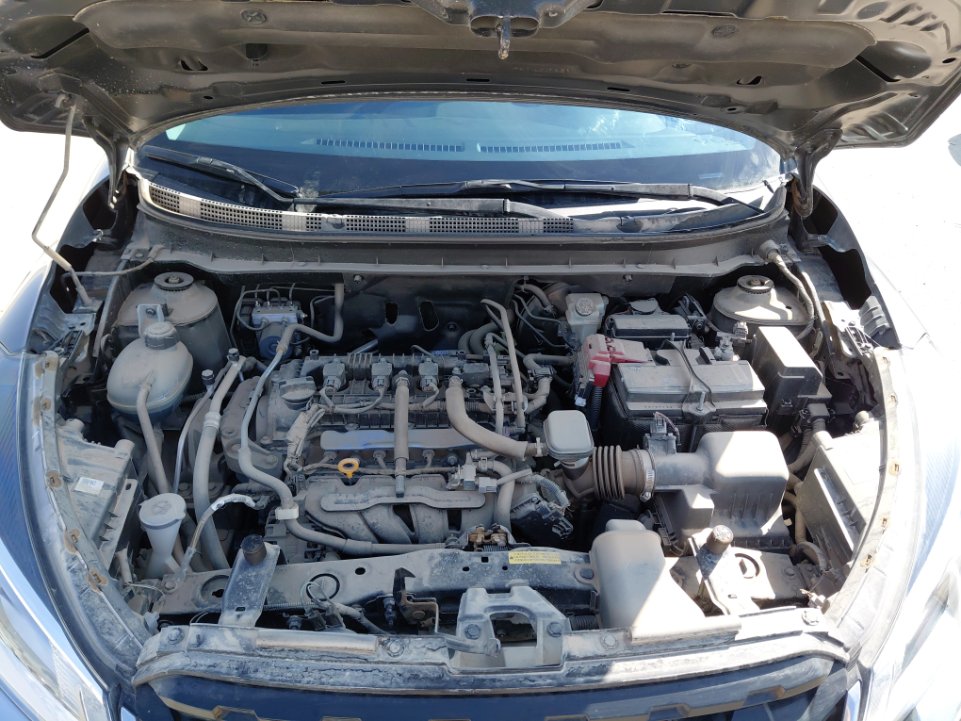 Nissan Kicks S 2024 image