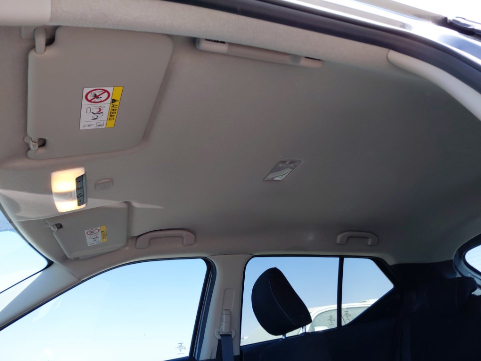 Nissan Kicks S 2024 image