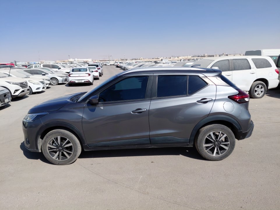 Nissan Kicks S 2024 image