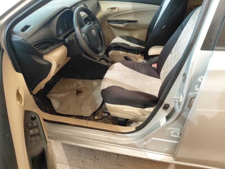 تويوتا يارس SD Y 2021 image