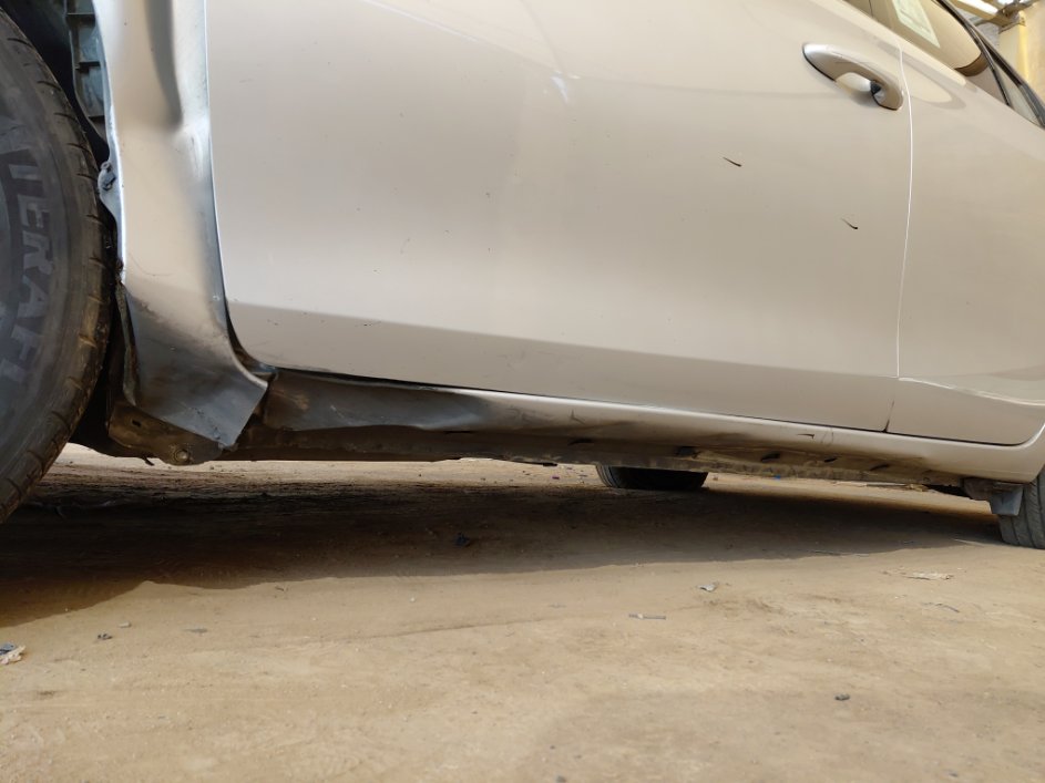 تويوتا يارس SD Y 2021 image