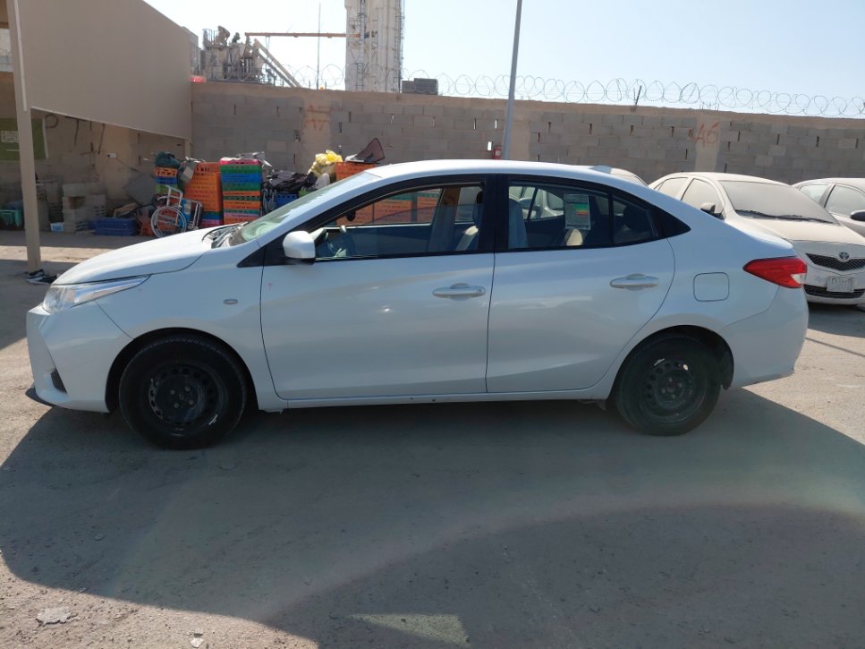 Toyota Yaris SD Y 2022 image