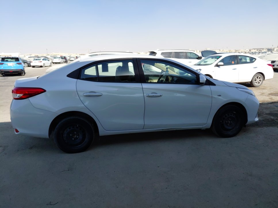 Toyota Yaris SD Y 2022 image