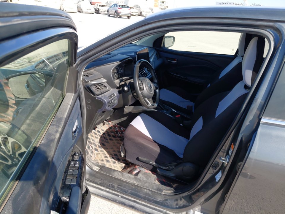 Suzuki Baleno GLX 2024 image