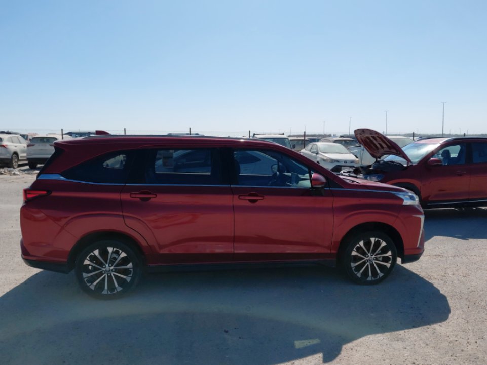 تويوتا فيلوز GLX 2024 image