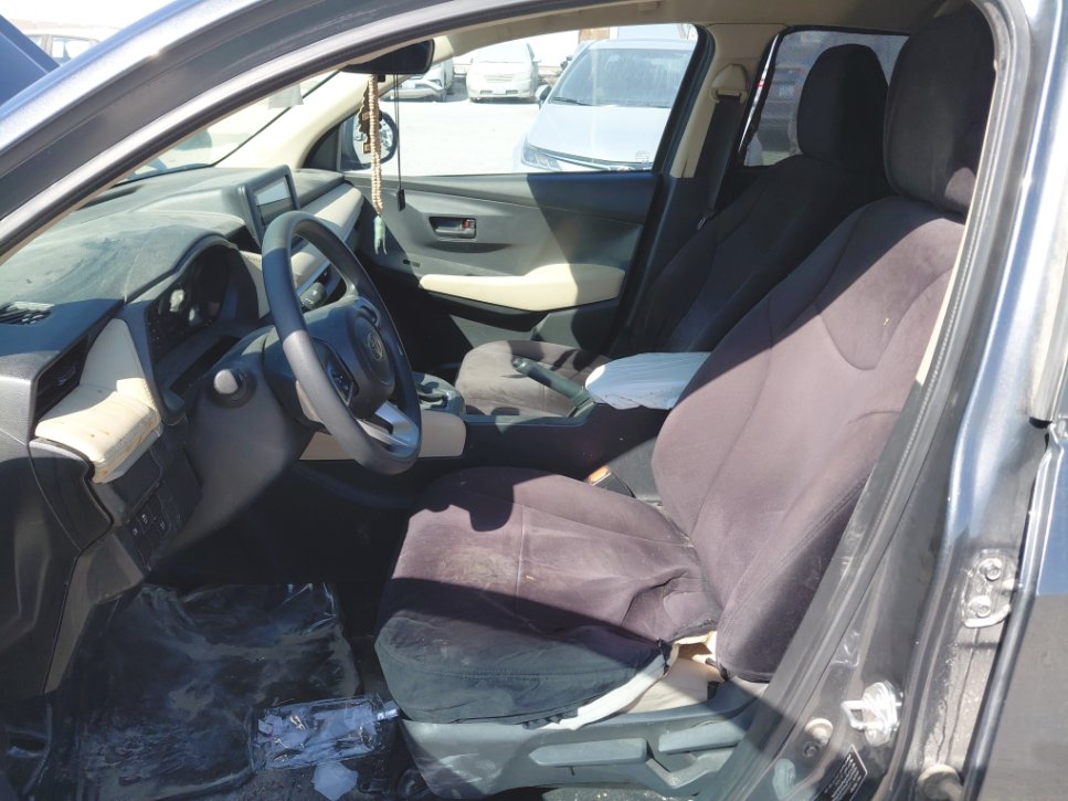 تويوتا يارس SD Y 2024 image