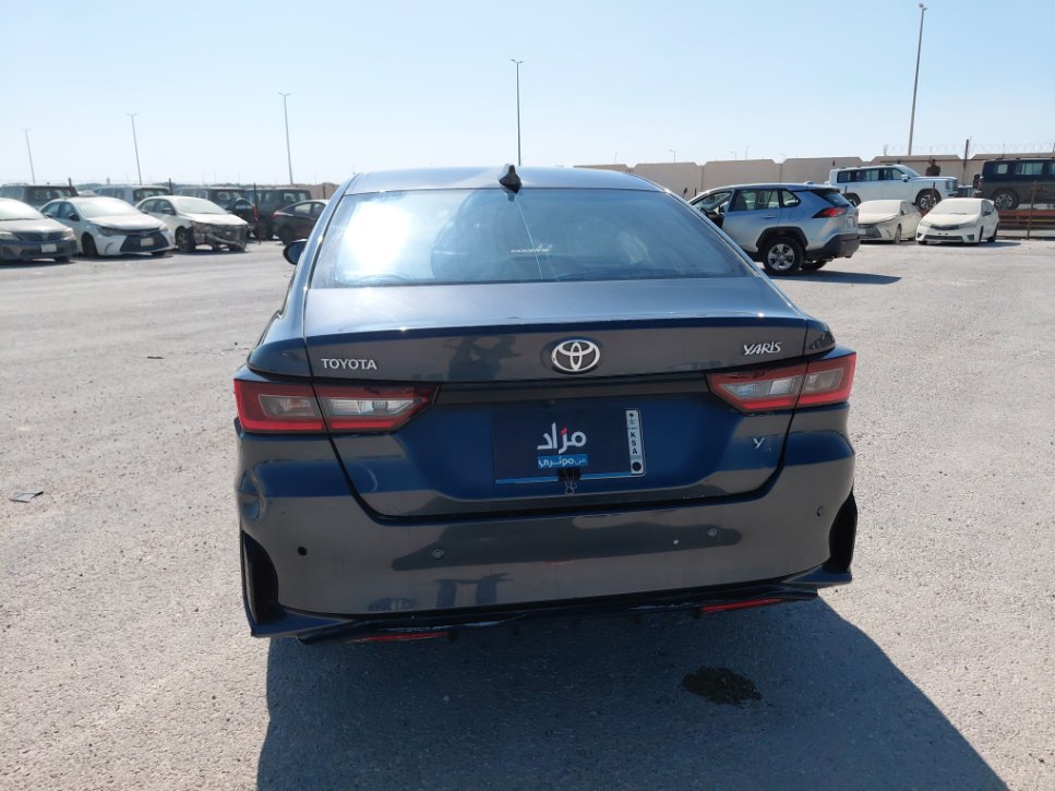 تويوتا يارس SD Y 2024 image