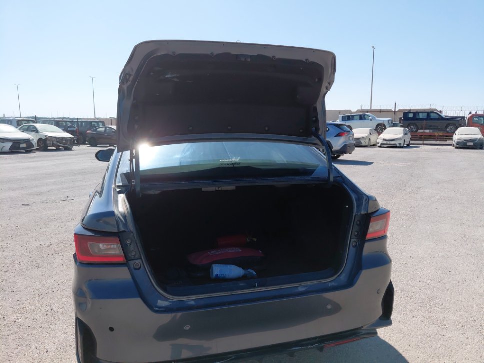 تويوتا يارس SD Y 2024 image