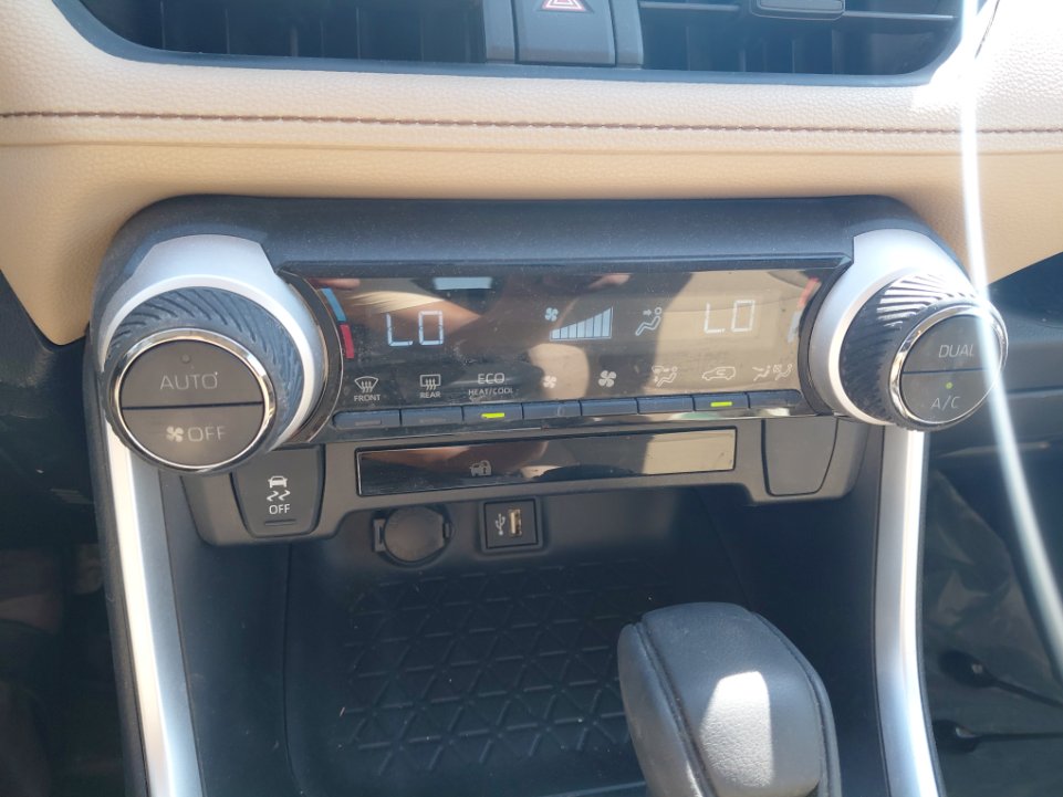 Toyota RAV4 LE HEV SPORTS 2024 image