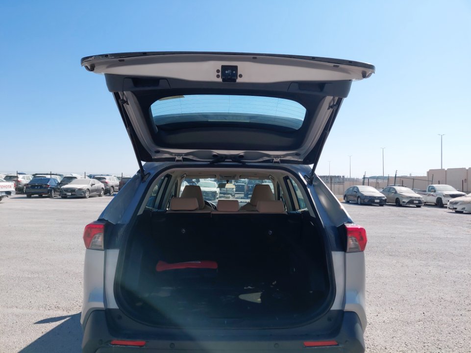 Toyota RAV4 LE HEV SPORTS 2024 image