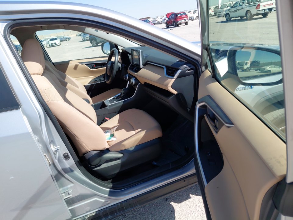 Toyota RAV4 LE HEV SPORTS 2024 image