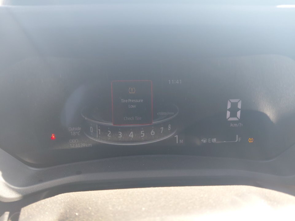 تويوتا فيلوز GLX 2024 image