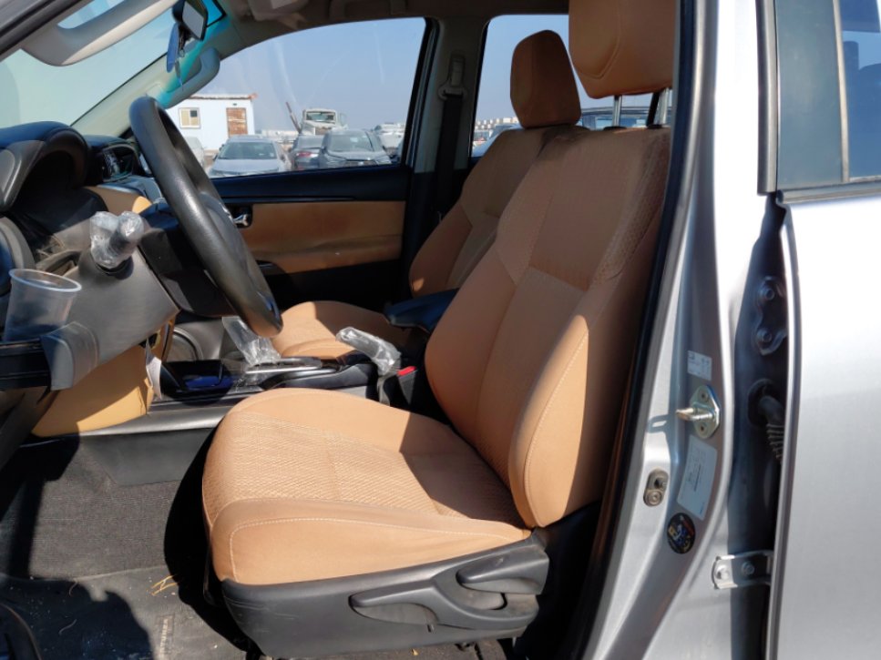 تويوتا فورتشنر GX2 SPORTS UTILITY  2022 image