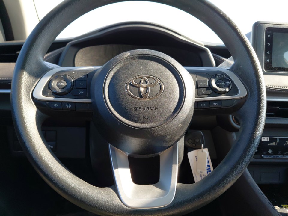 تويوتا يارس SD Y PLUS 2024 image