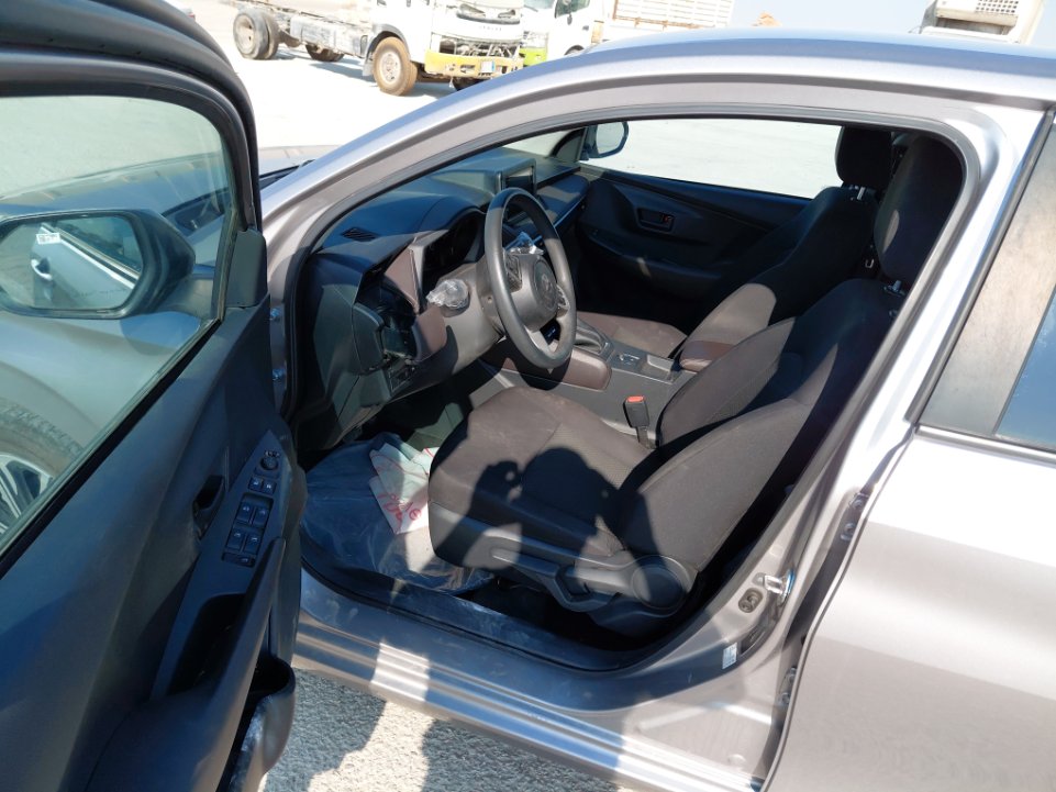 تويوتا يارس SD Y PLUS 2024 image